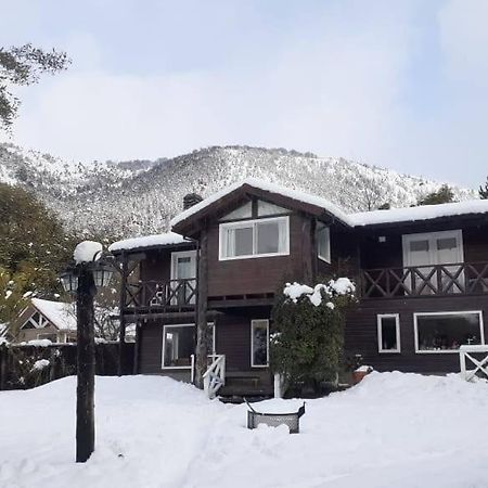 Indomito Hostel San Carlos de Bariloche Exteriér fotografie