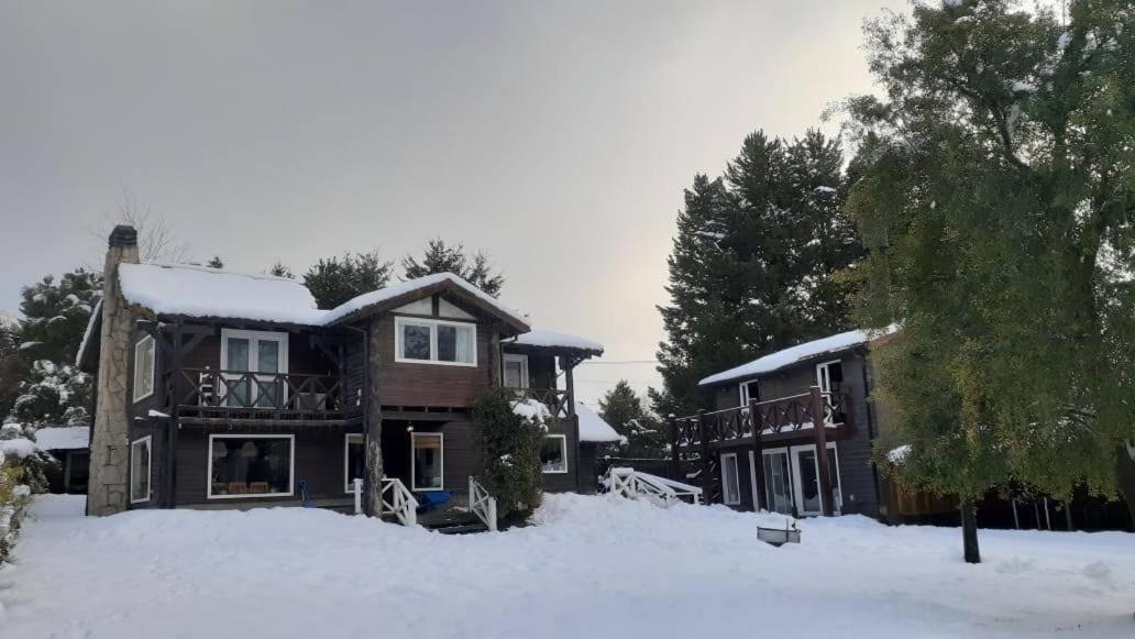 Indomito Hostel San Carlos de Bariloche Exteriér fotografie